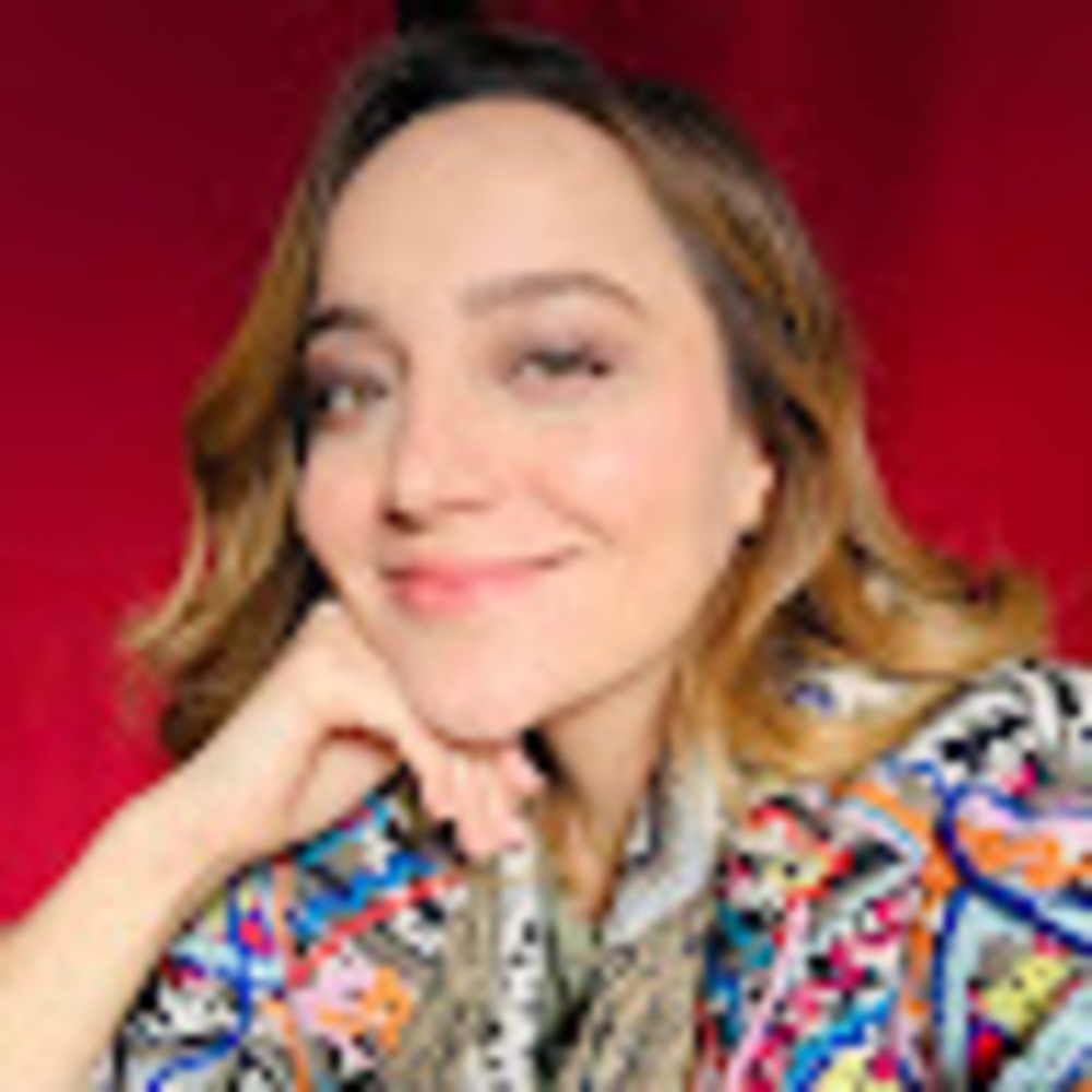 Meet your Posher, Valeria